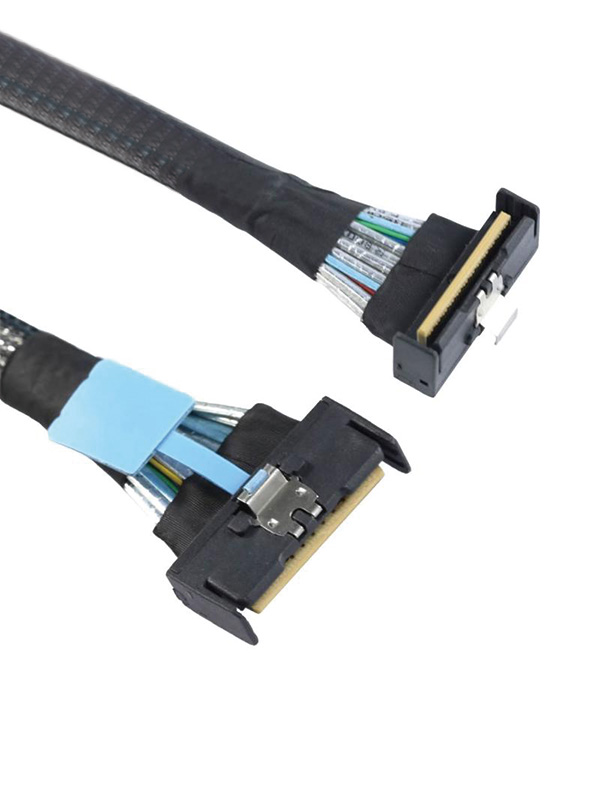 90-degree Angled PCIe Gen5 MCIO x8 Cable 